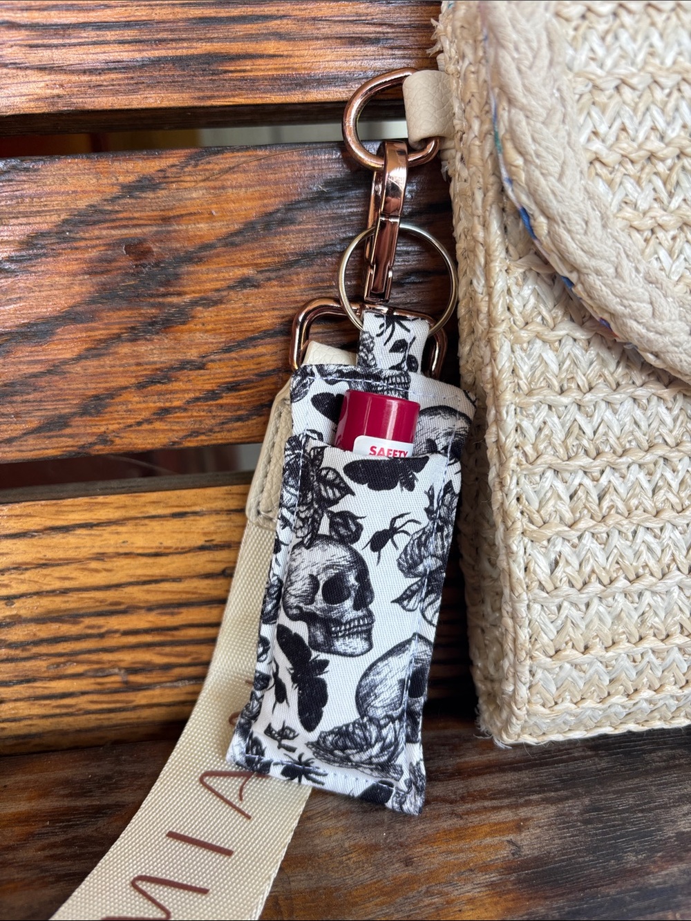 Skull Keychain Chapstick Holder - Picture 2 of 2